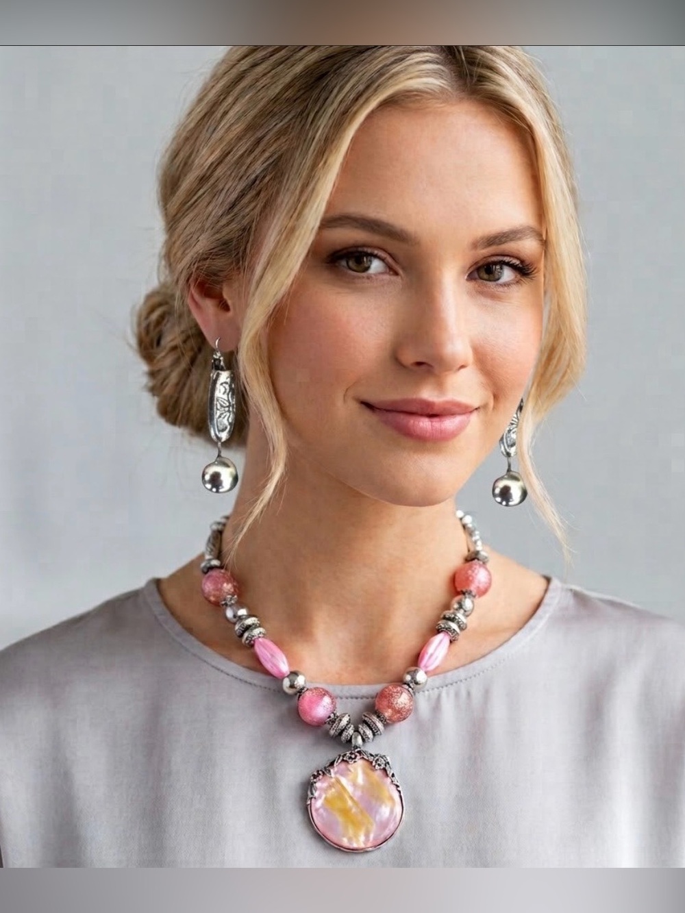 🔴 Handmade Pink Statement Necklace with Pendant - Women Jewelry